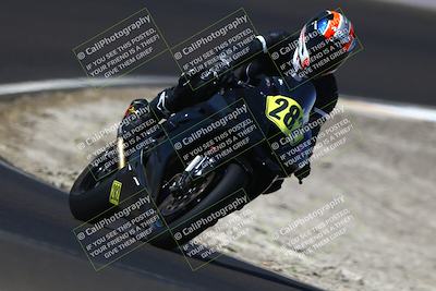 media/Sep-07-2025-CRA (Sun) [[6d6582c22b]]/Race 4/